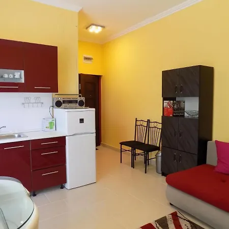 853 - Kozpontjaban Foldszinti Apartman